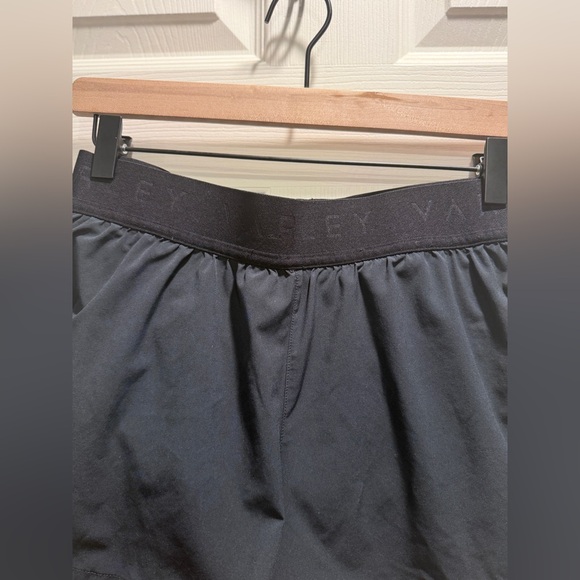 Varley Esmond 3” Shorts Black Size M High Rise - Picture 4 of 12